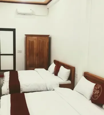 Nha nghi Nha Cua Lam - Lam's House Motel Hotels in 