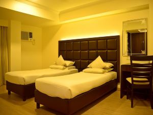 Hotel Heritage Dakshin