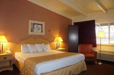 奧羅維爾美洲最佳價值套房酒店