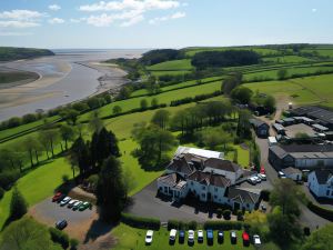 Mansion House Llansteffan