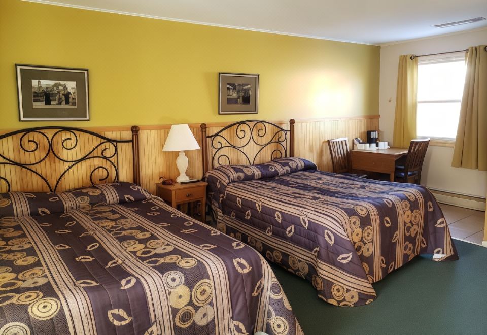 The Colonial Motel - Housity
