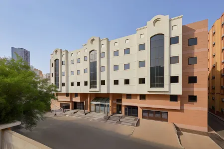 Makarem Mina Hotel Отели рядом с достопримечательностью «King Abdullah Library»