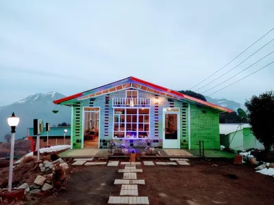 Viewtoria Resort Hotels near Surkanda Devi Temple
