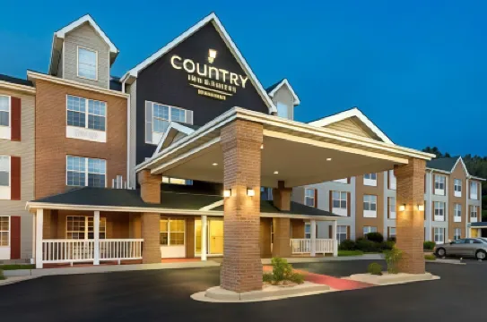 Country Inn & Suites by Radisson, Milwaukee Airport, WI