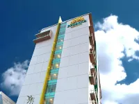 KHAS Pekanbaru Hotel Các khách sạn ở Simpang Empat