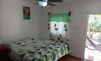 TOnat Caribe Hostel