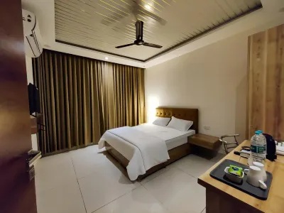 Hotel Hibiscus Tree- Bachupally Hotel dekat Shri Mallikarjuna Temple