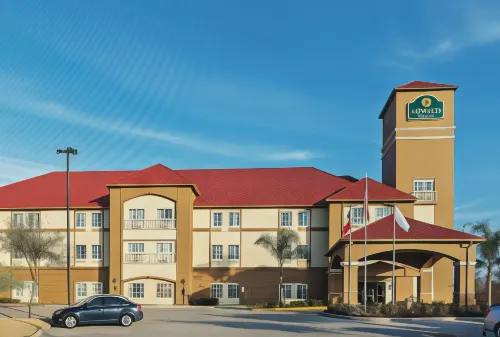 La Quinta Inn & Suites by Wyndham Houston Hobby Airport