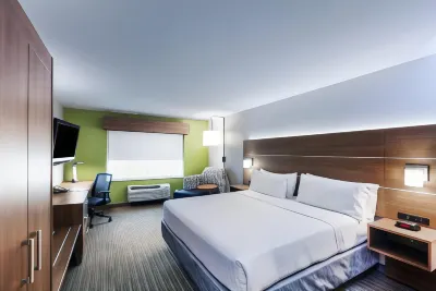 Holiday Inn Express & Suites Tulsa S Broken Arrow Hwy 51 Hotels in Broken Arrow
