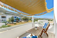 Crystal Dreams Hotels in Paros