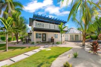 Tropic Isle at Anna Maria Island Inn Hotels in der Nähe von Pink & Navy