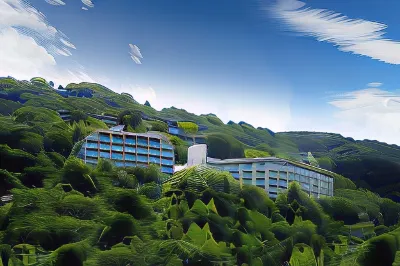 Wisterian Life Club Usami Hotels in Itō