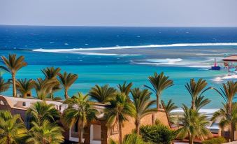 Brayka Bay Reef Resort