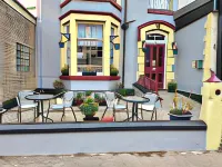 The Castleton - Bed and breakfast