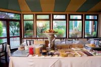 Hotel Santa Caterina - breakfast