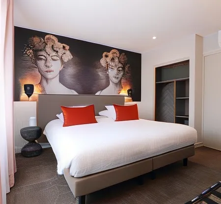 Hôtel la Capelle Millau Отели в г. Мийо