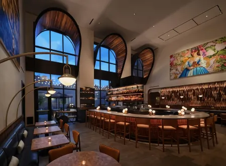 21C Museum Hotel St Louis Отели рядом с достопримечательностью «The Gateway Arch»