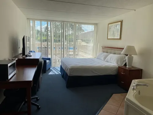 Miami Gardens Inn & Suites Hôtels à : Miami Gardens