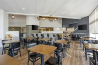 Best Western Plus Revere Inn  Suites Hotels in Leacock Township