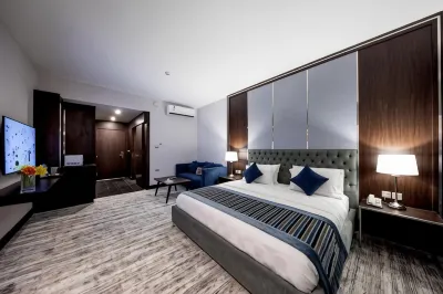 暮巴拉茲百合套房飯店 Al Shawaf Mosque (Prophet Muhammad, may God bless him and his family and grant them peace)附近的飯店