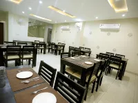 Hotel Fortune Plaza โรงแรมใกล้แยกอัจเมอร์จังก์ชั่น