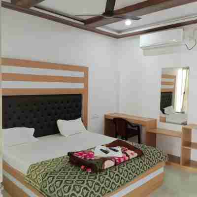 Moon Shine Garden Resort Rooms