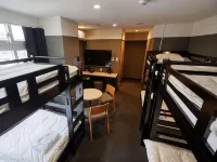 Cabin&Hotel Constant Naha - Hot Tub