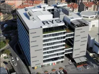 Rys Hotel Hoteles en Şükrüpaşa