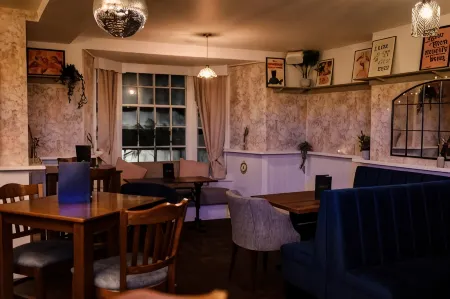 Chapter Two Bar Отели в г. Скагглторп