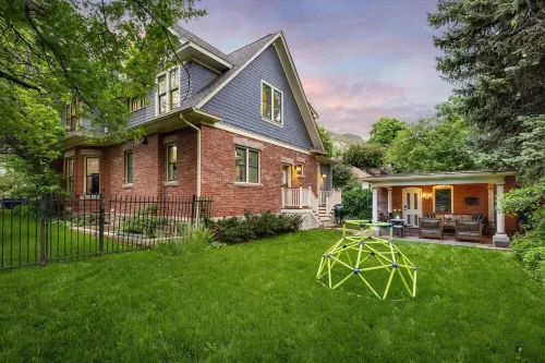 Pet-Friendly! Stunning Home — Steps to Downtown, CU & Hiking Trails.