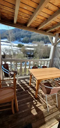 Refuge Cosi: apartment in a residence at the foot of the mountains overlooking the river