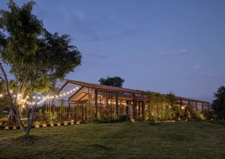 Soysiam Отели рядом с достопримечательностью «Wat Neramit Wipatsana»