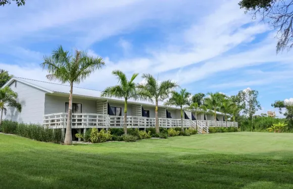 拉貝爾遊艇俱樂部旅館