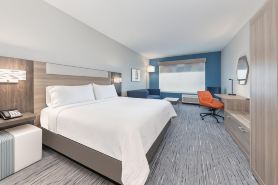 Holiday Inn Express & Suites Austin Airport East