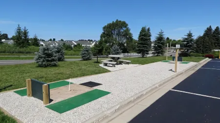 Baymont by Wyndham Petoskey Отели в г. Петоски