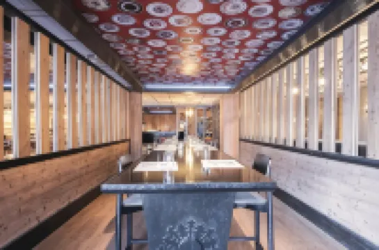 คลับเบลัมบรา ทิกเนส - วัล คลาเร็ต