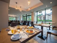 TH Courmayeur Hotels near Checrouit