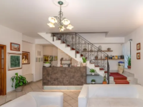 ホテル ユーラ マッサのホテル