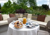 Porta Altinia Suites - breakfast