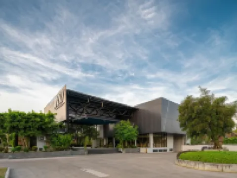 The Velo's Hotel and Pumptrack Hotels in Aranyaprathet