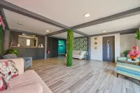 Central Boutique Hotel