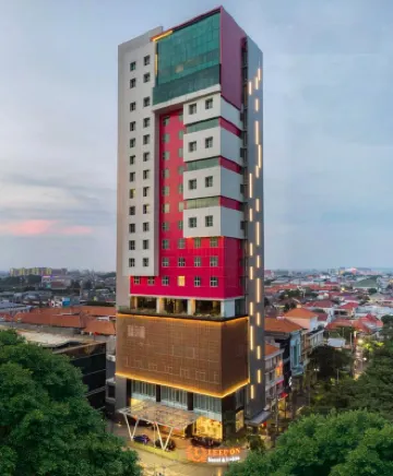 Leedon Hotel & Suites Surabaya Hotel dekat Taman Ekspresi Dan Perpustakaan