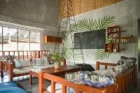 Sinag Hostel
