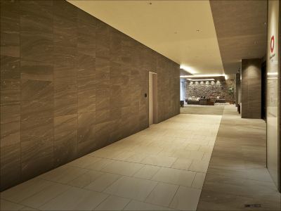 廊下 ダイワロイネットホテル神戸三宮中央通りの写真