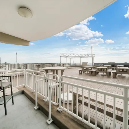 Montreal Beach Resort