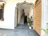 Sonu Guesthouse & Hostel