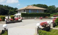 Hotel Garni am Lindenhof Bunde Hotels in Ditzumerverlaat
