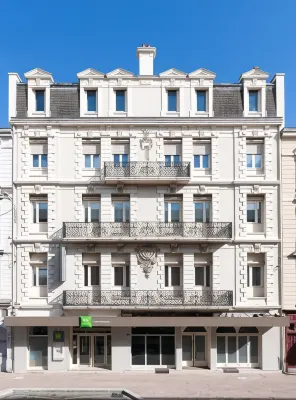 Ibis Styles Roanne Centre Gare Hotel a Cherier