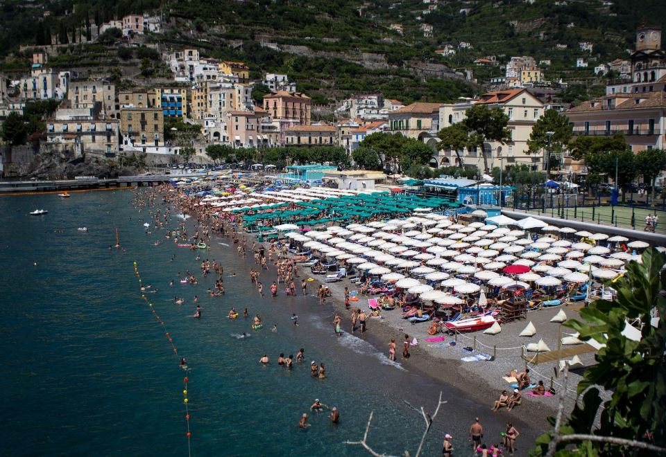 2. 호텔 산타 루치..