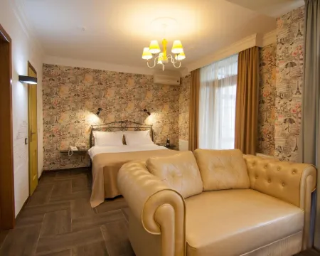 Komilfo Hotel Hotels in Chisinau